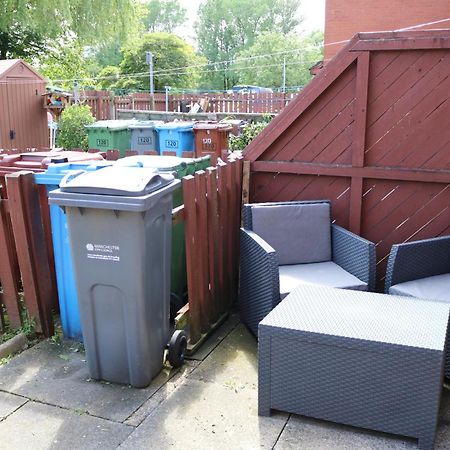 Villa Cosy 2 Bed With Parking Near Piccadilly, Etihad Stadium And Coop Live Sleeps Up To 5 Manchester Exterior foto