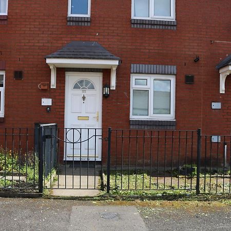 Villa Cosy 2 Bed With Parking Near Piccadilly, Etihad Stadium And Coop Live Sleeps Up To 5 Manchester Exterior foto
