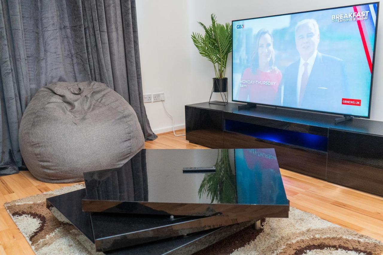 Villa Cosy 2 Bed With Parking Near Piccadilly, Etihad Stadium And Coop Live Sleeps Up To 5 Manchester Exterior foto