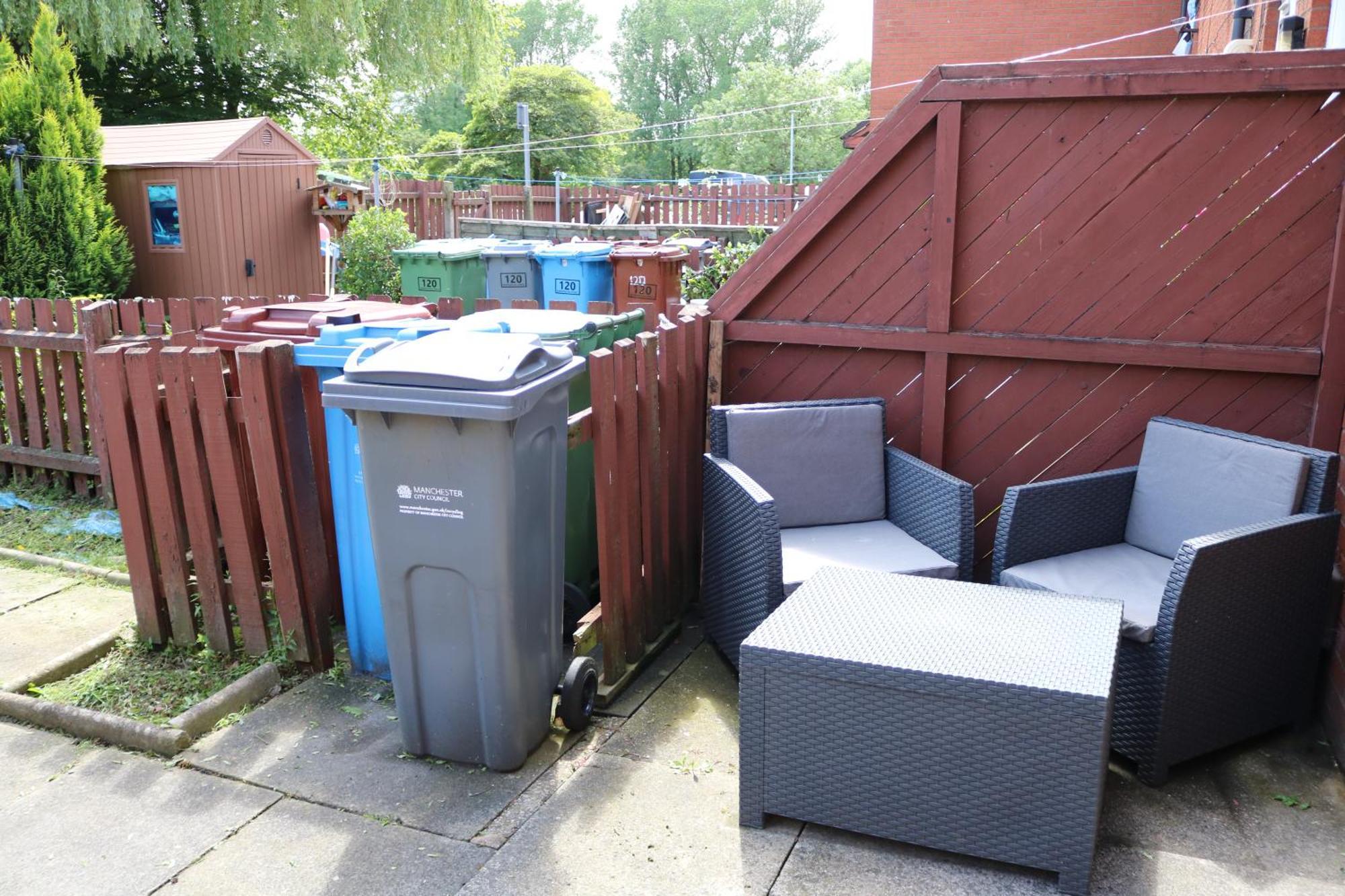 Villa Cosy 2 Bed With Parking Near Piccadilly, Etihad Stadium And Coop Live Sleeps Up To 5 Manchester Exterior foto